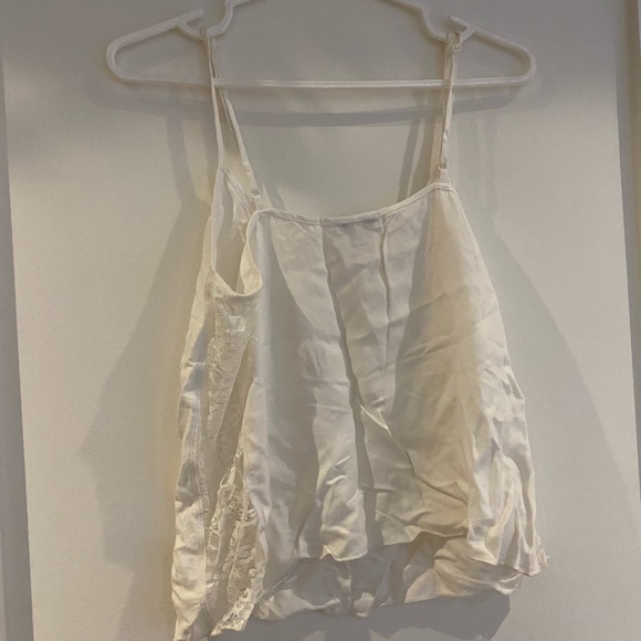 Aritzia tank top - Picture 4 of 4